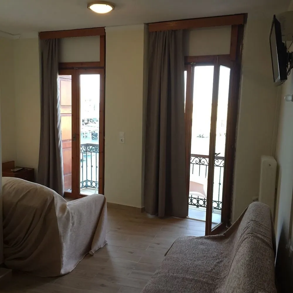 Faros Rooms Rethymno 3*,
